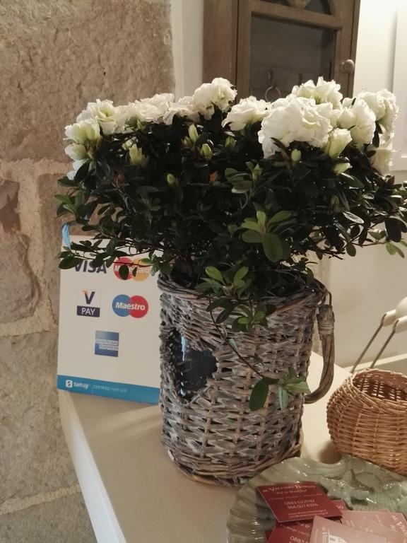 B&B Al Vecchio Borgo บาร์เลตตา ภายนอก รูปภาพ